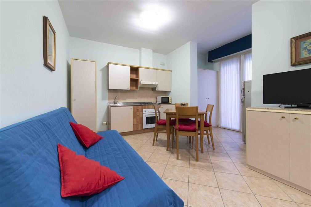 Aparthotel Residenza Melucci Rimini Esterno foto
