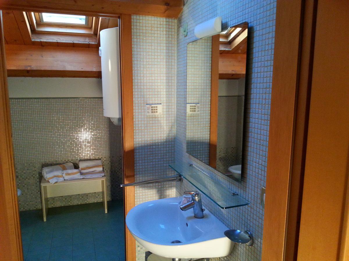 Aparthotel Residenza Melucci Rimini Esterno foto