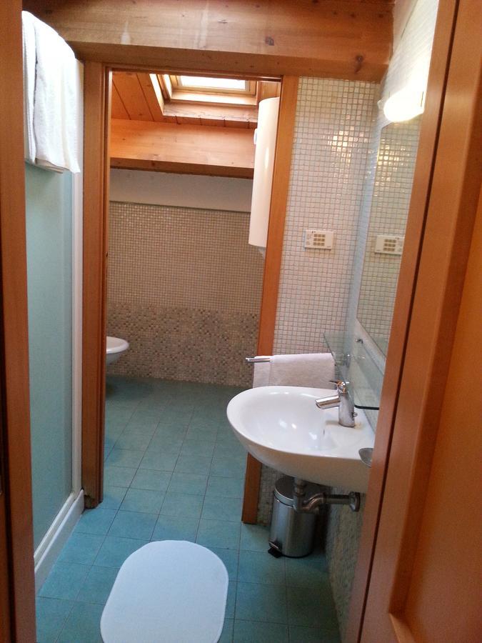 Aparthotel Residenza Melucci Rimini Esterno foto