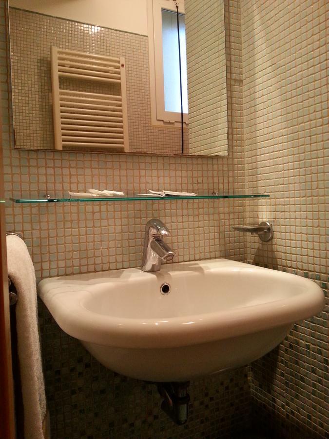 Aparthotel Residenza Melucci Rimini Esterno foto